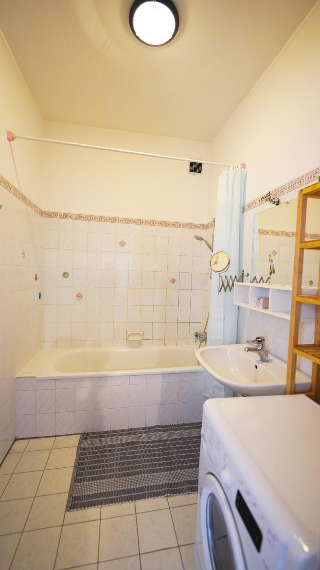 Cozynite Premium Apartment Hernals 2 เวียนนา ภายนอก รูปภาพ